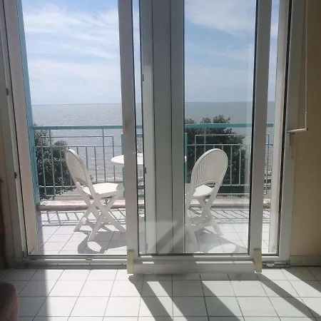 Studio Avec 2 Couchages, Proche Plage, Cuisine Equipee, - Fr-1-246b-47 * Fouras