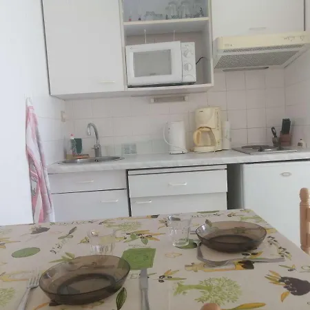 Studio Avec 2 Couchages, Proche Plage, Cuisine Equipee, - Fr-1-246b-47 Apartman Fouras